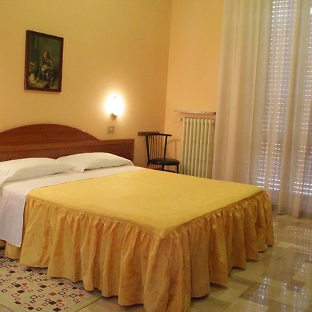Hotel Capri Milano Ngoại thất bức ảnh
