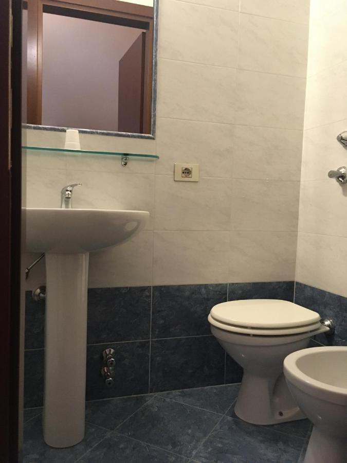 Hotel Capri Milano Ngoại thất bức ảnh