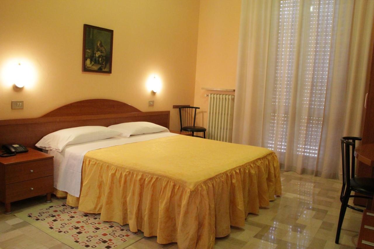 Hotel Capri Milano Ngoại thất bức ảnh