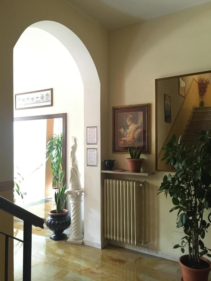 Hotel Capri Milano Ngoại thất bức ảnh